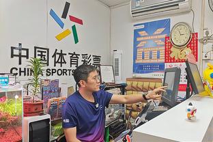 米兰队史首次进入欧联杯1/4决赛，算上欧洲联盟杯则是第5次